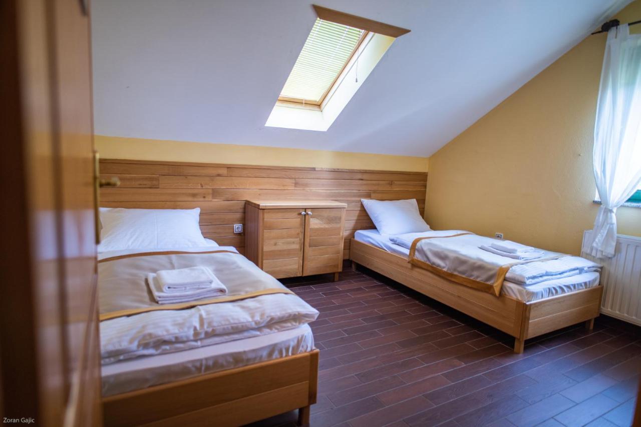 Hotel & Distillery Monogram Gradac  Экстерьер фото